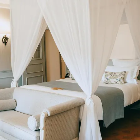 Chateau De Fonscolombe Hotel Le Puy-Sainte-Réparade